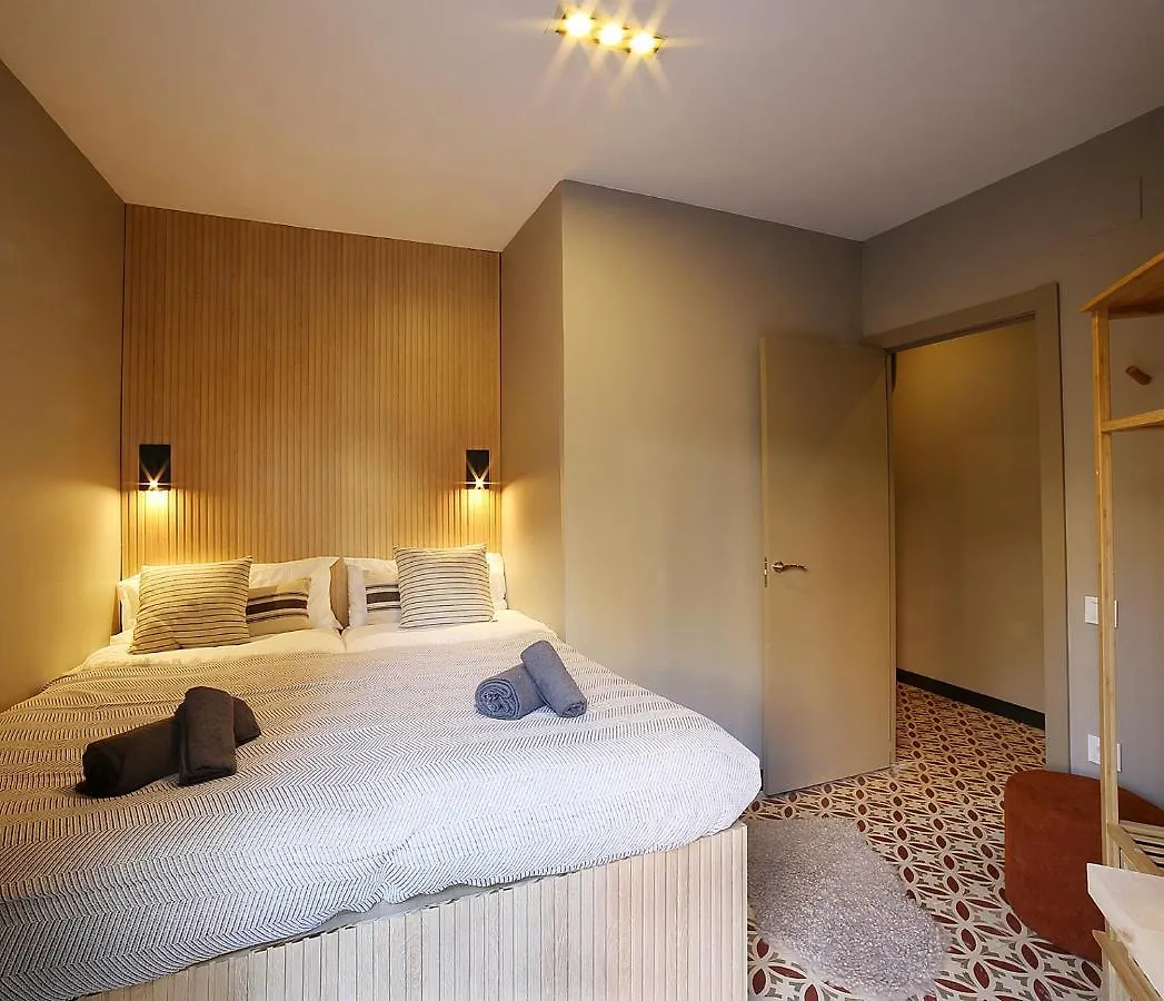 Hébergement de vacances Villa Fridays Flats Onix House à L'Hospitalet de Llobregat